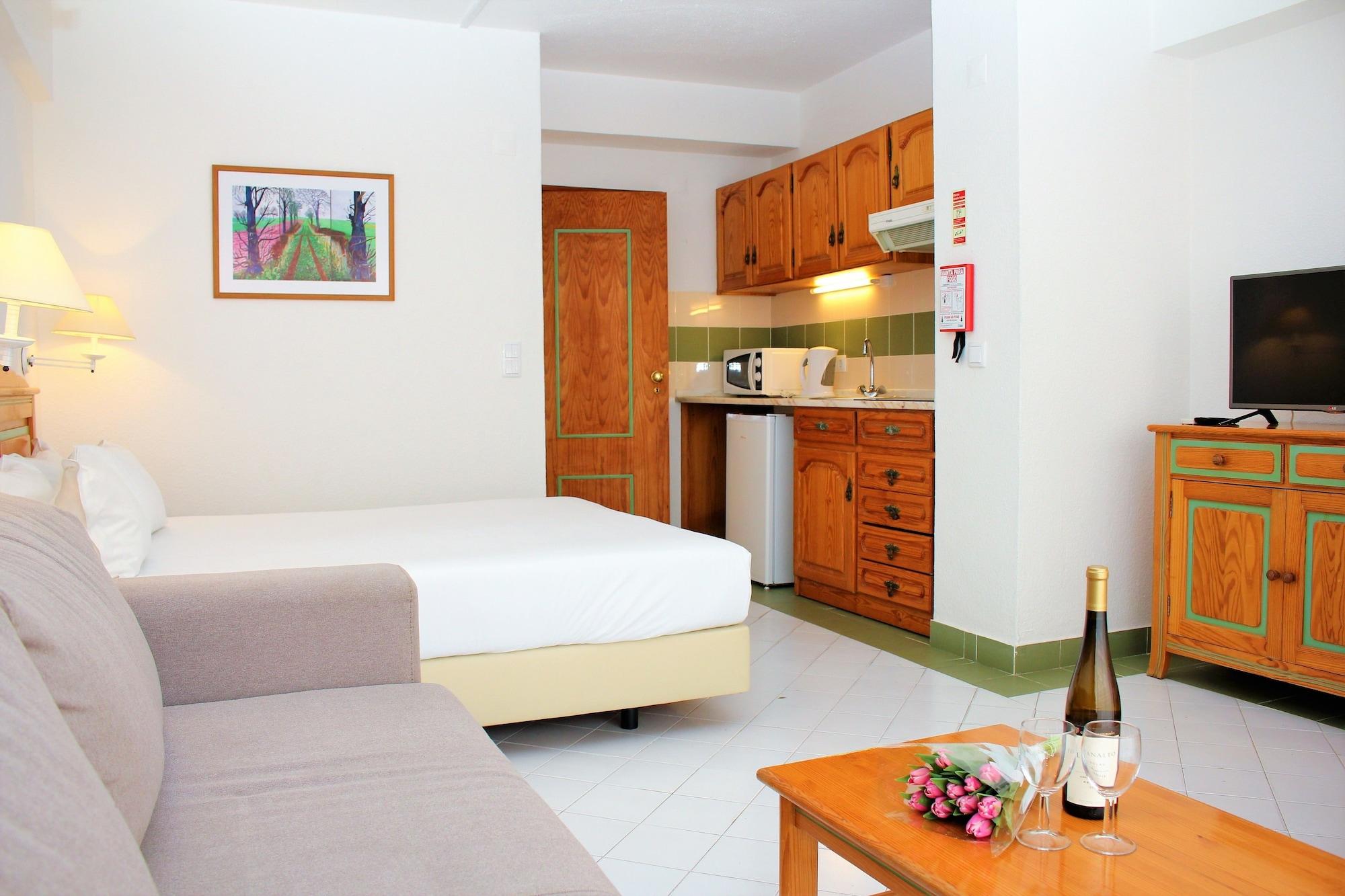 Ourabay Hotel Apartamento - Art & Holidays Albufeira Extérieur photo